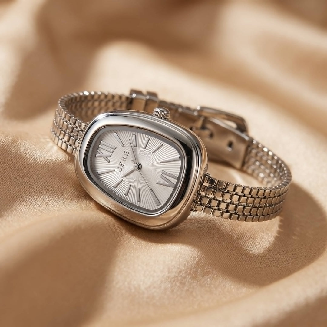 Amoura Watch