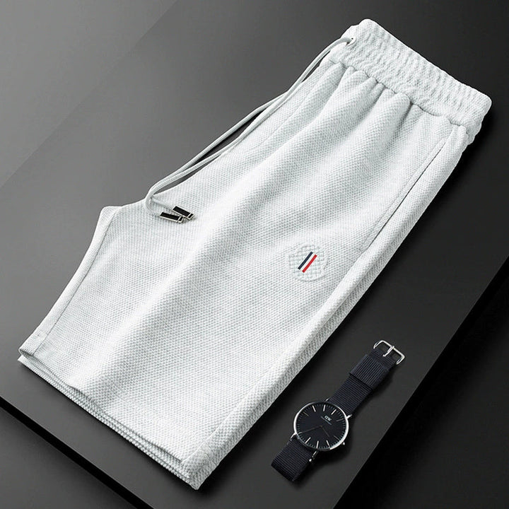 Le Flâneur Shorts
