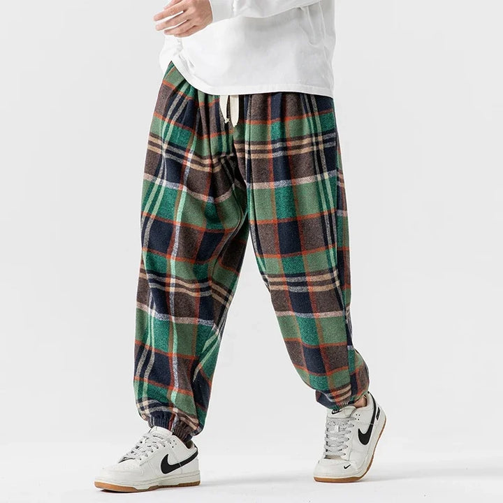 Nomad Plaid Pants