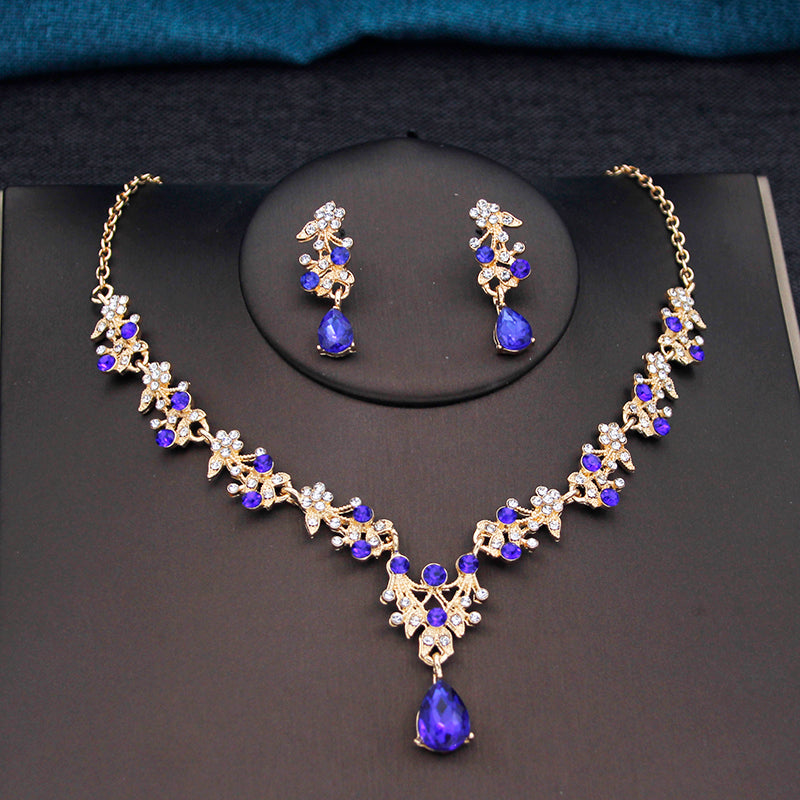 Rosalina Necklace and Earring Set