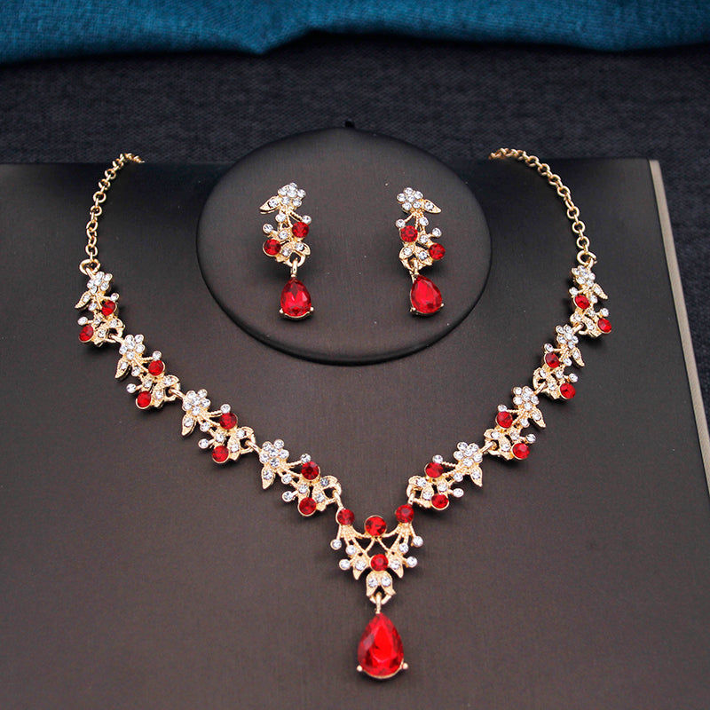 Rosalina Necklace and Earring Set