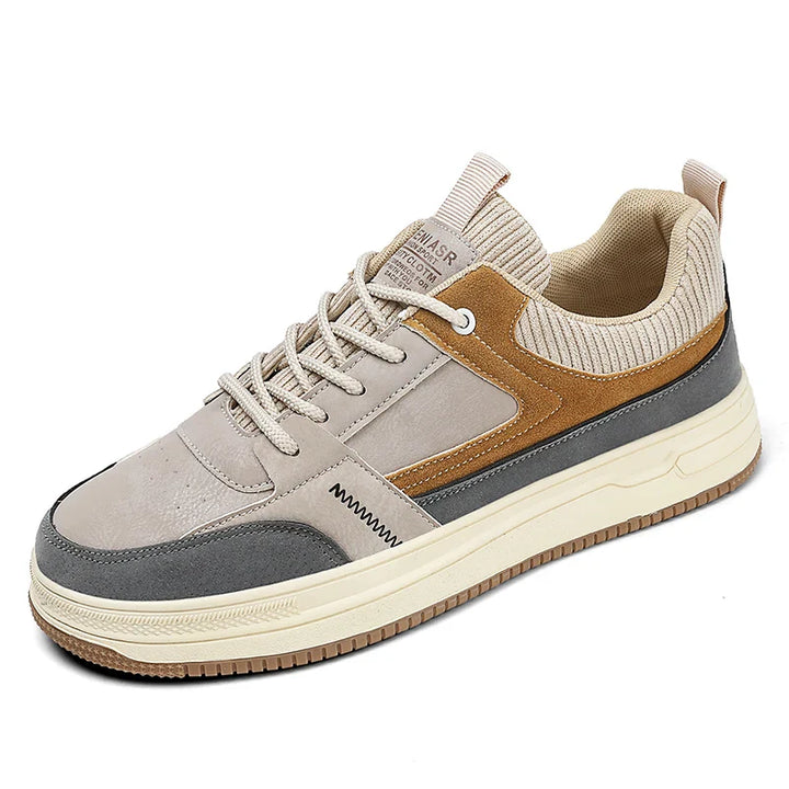 Leo Vintage Sneakers