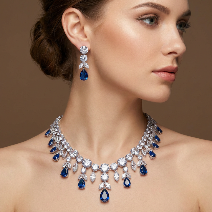 Noir Belle Necklace and Earrings Set