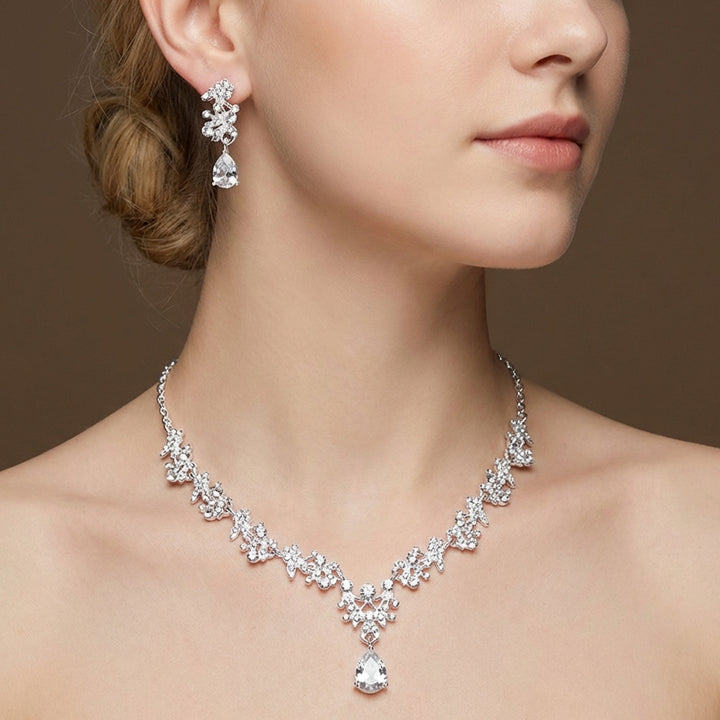 Rosalina Necklace and Earring Set