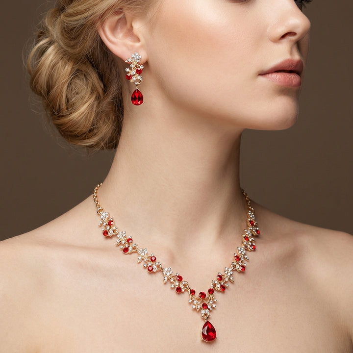 Rosalina Necklace and Earring Set