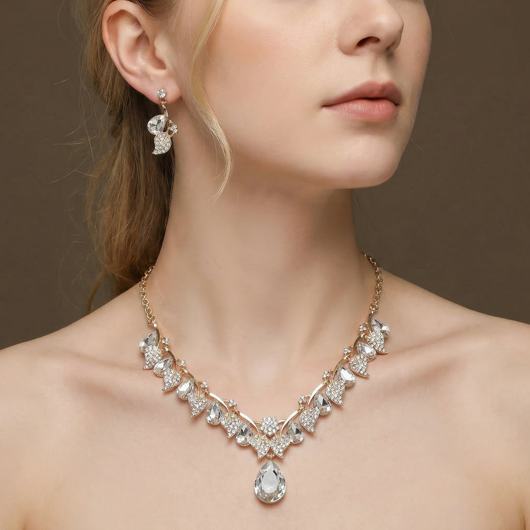 Amélie Necklace and Earrings Set