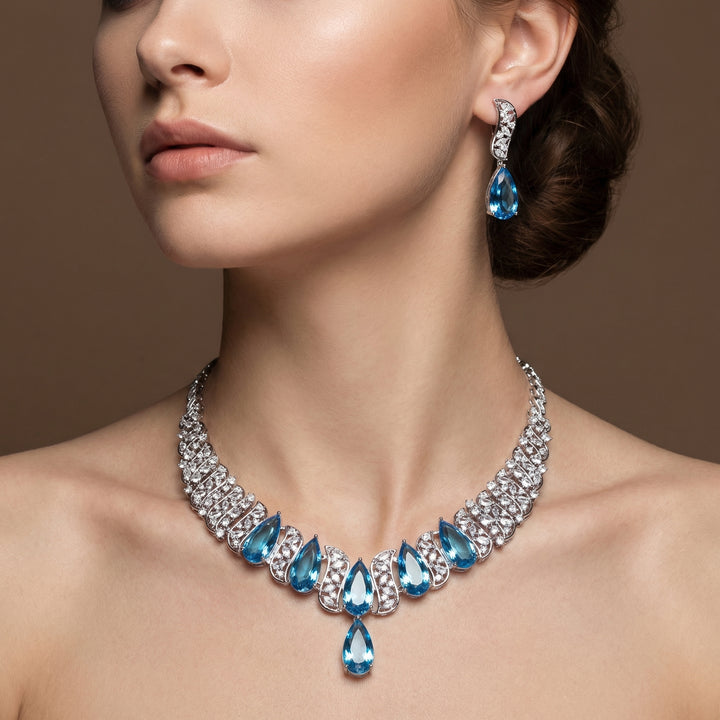 Lyra Necklace and Earrings Set
