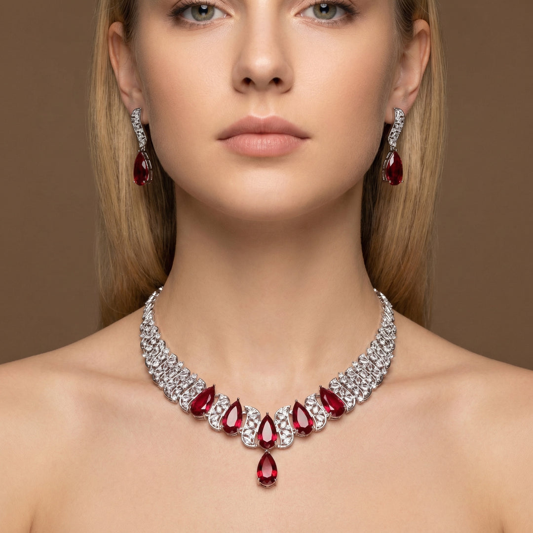 Lyra Necklace and Earrings Set
