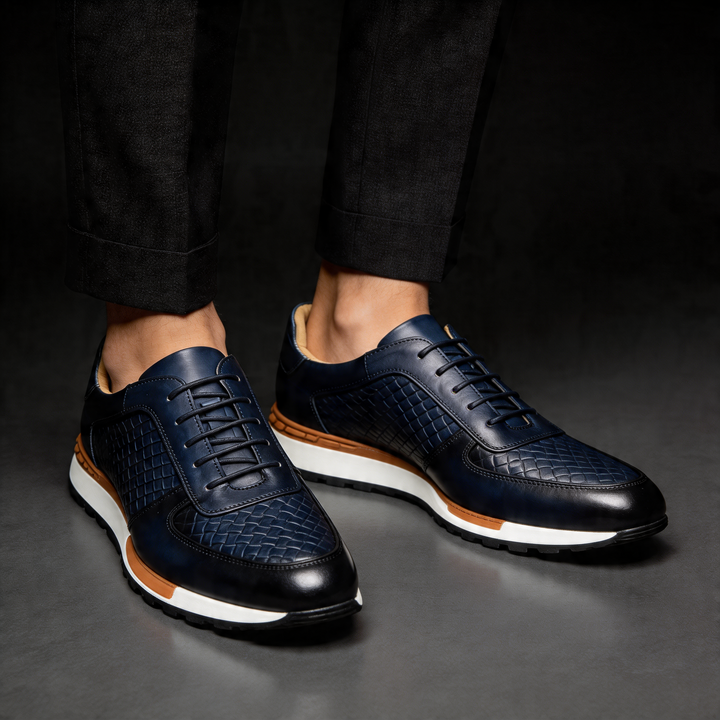 Clarence Trainer