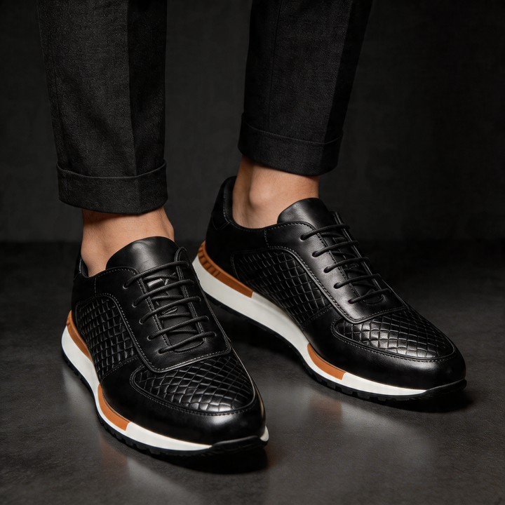 Clarence Trainer