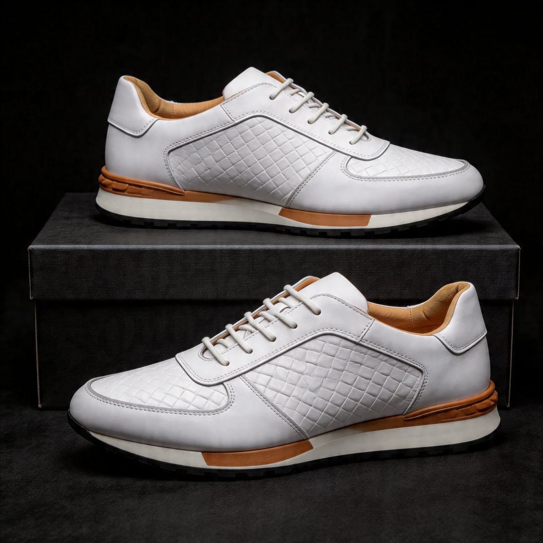 Clarence Trainer