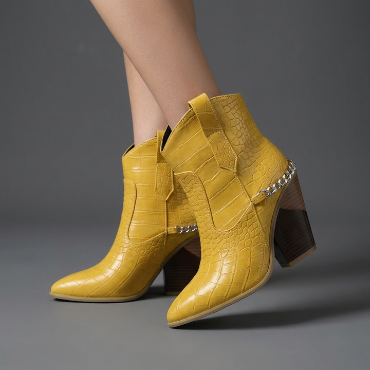 Savannah Wedge Boot