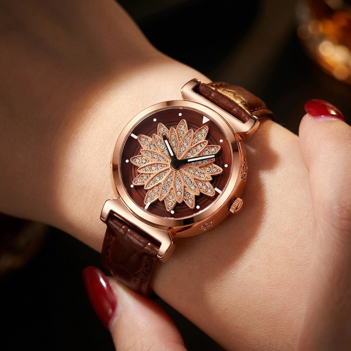 Nova watch