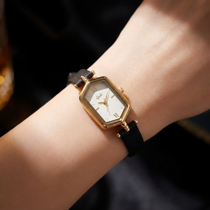 Arlette Watch