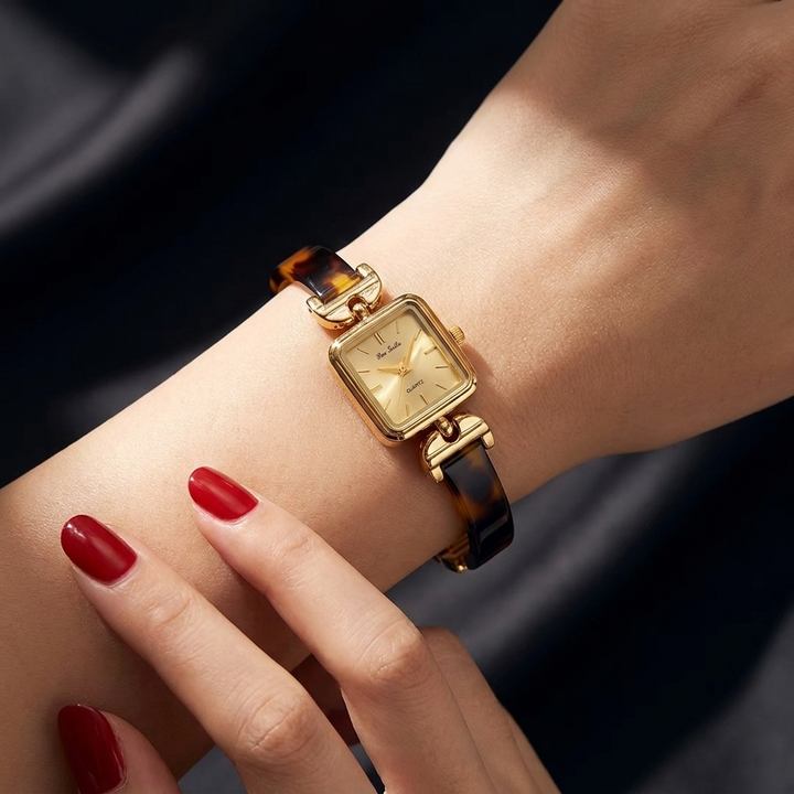 Zelle Watch